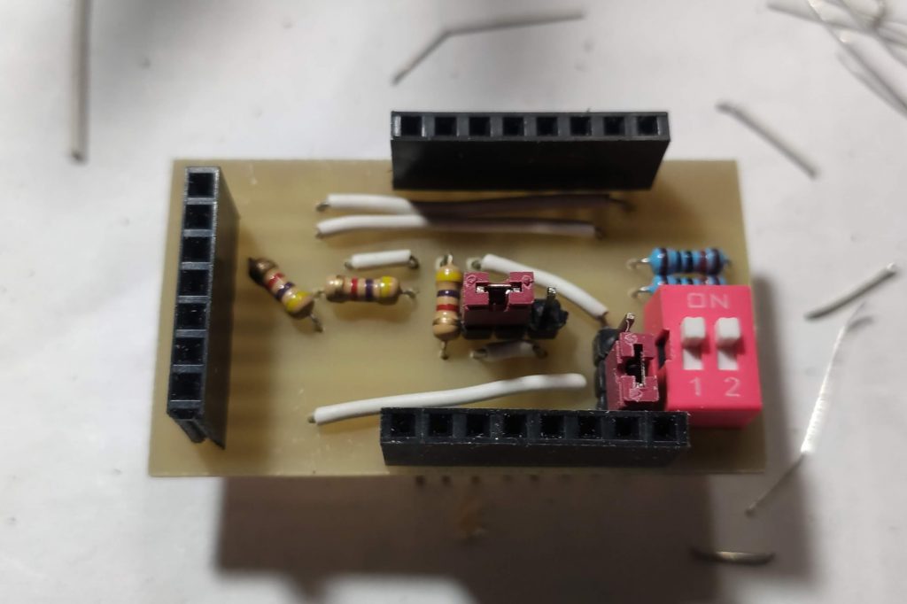 Milled WeMos D1 Shield LoRa EBYTE E32 up